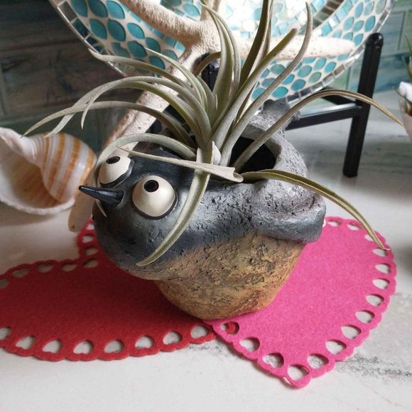 Blob House Planter - Chickadee - Picture 2 of 3